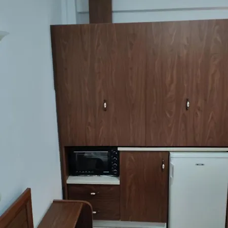 Guest house φωτεινη *