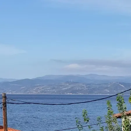 Guest house φωτεινη Ouranoupoli